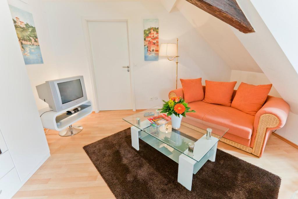 Hotel Zum Goldenen Loewen Baden-Bade Quarto foto